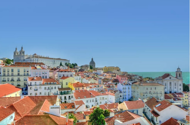 Portugal facilita vistos para ‘nômades digitais’