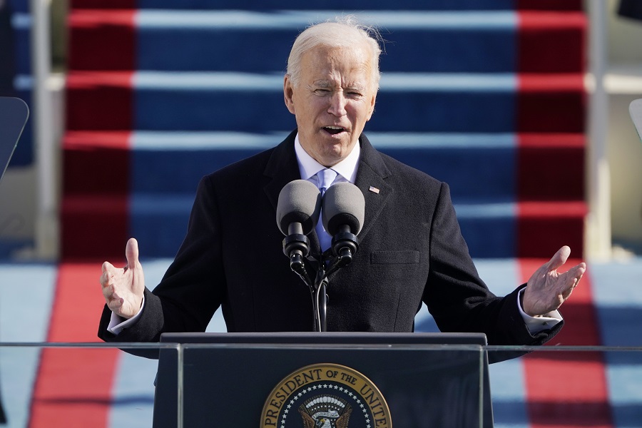 Biden elogia ‘bravas mulheres do Irã’ e vê ‘brutal repressão’ do governo aos protestos