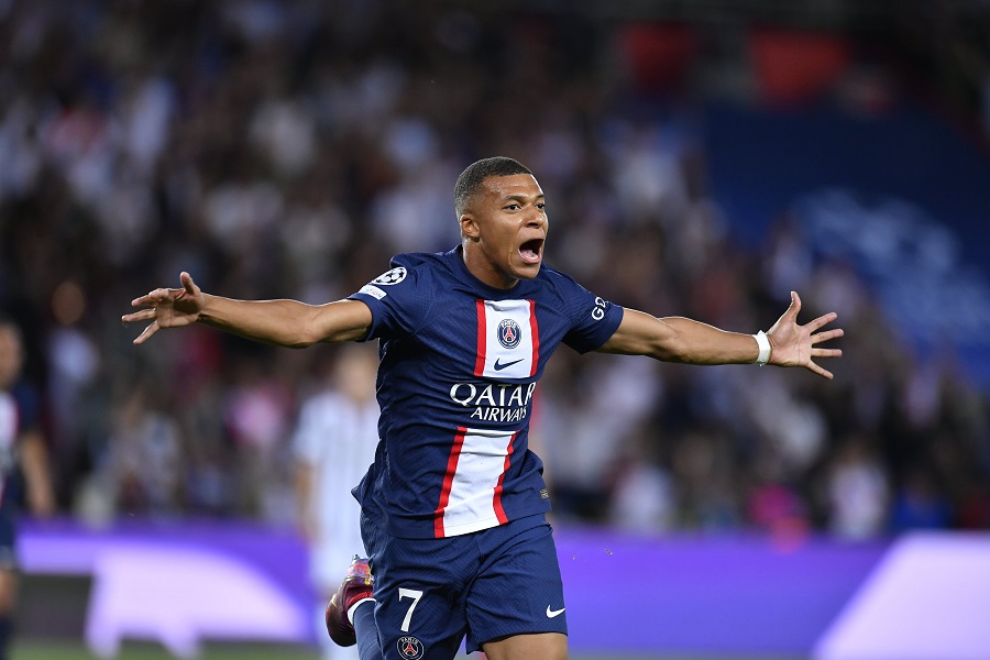 Técnico do PSG ataca imprensa e minimiza novo rumor sobre Mbappé