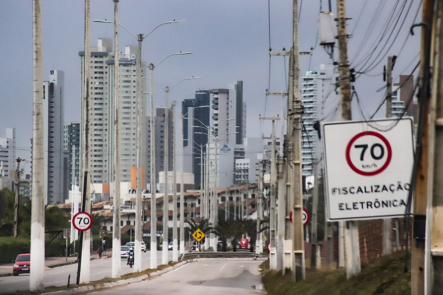 Operação de radares na Via Costeira e João Medeiros tem prazo indefinido
