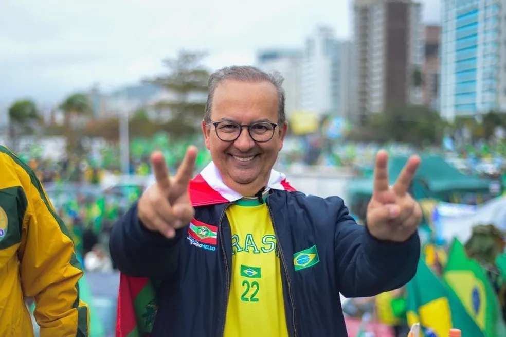Jorginho Mello, do PL, é eleito governador de Santa Catarina