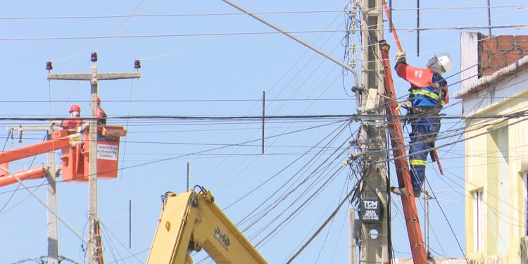 Parte do Bairro Alto da Conceição fica sem energia na manhã desta terça (04)