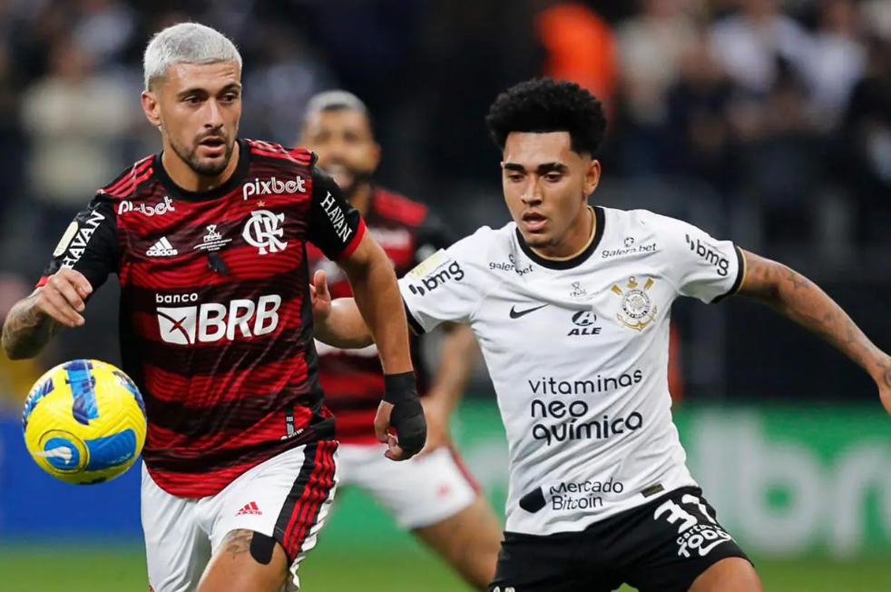 Esporte Copa do Brasil: Corinthians e Flamengo empatam em 0 a 0 no 1º jogo da final