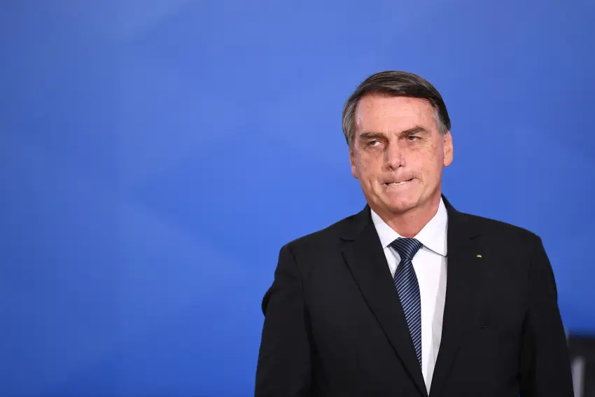 Bolsonaro deve reconhecer derrota hoje; Braga Netto pode coordenar transição de governo