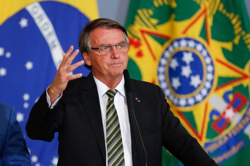 Eleição mais apertada da história tem virada pró-Bolsonaro em 248 cidades e nenhuma para Lula