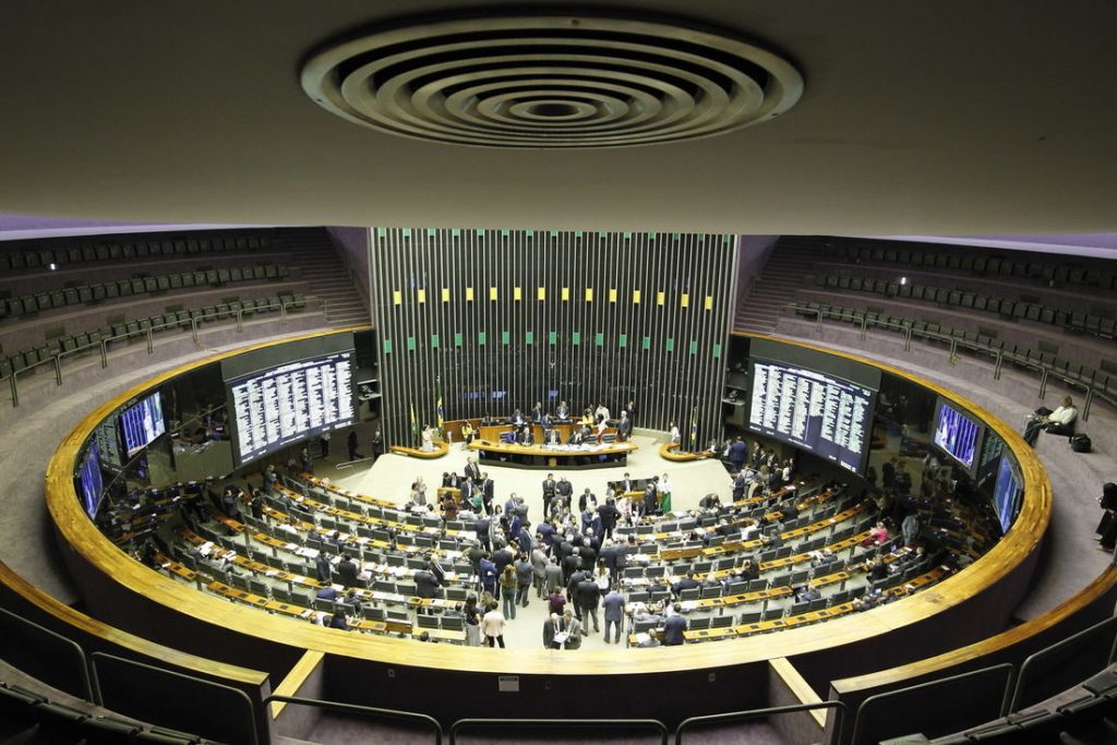 PL elege maior bancada da Câmara dos Deputados para 2023; Veja como ficou a composição