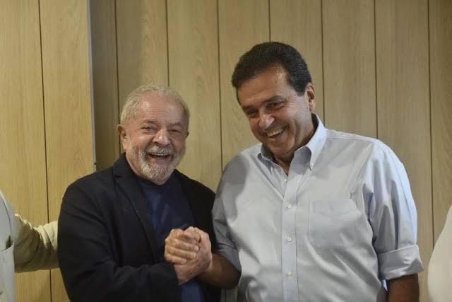 Carlos Eduardo comemora apoio do PDT a Lula