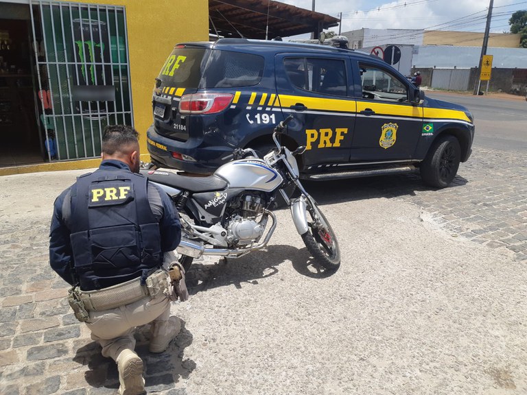 PRF recupera em poucas horas três motocicletas roubadas no Rio Grande do Norte