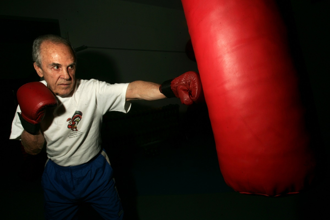Ex-pugilista e campeão mundial Éder Jofre morre aos 86 anos