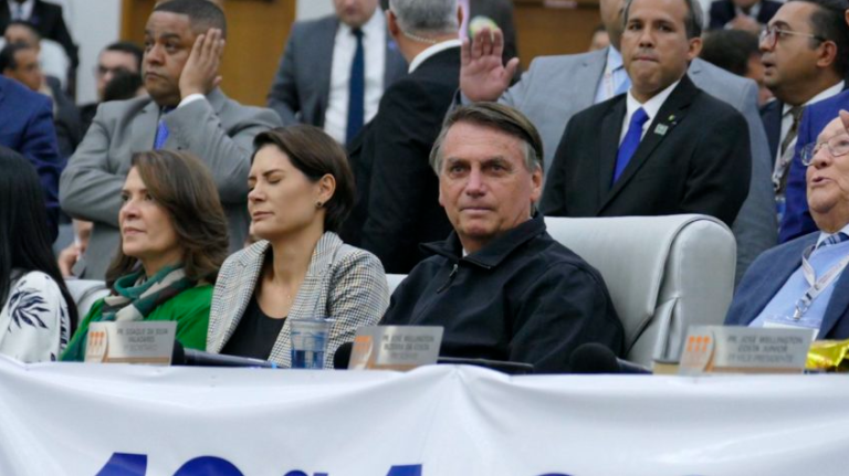 Bolsonaro diz que resultado do 1º turno foi um “milagre”
