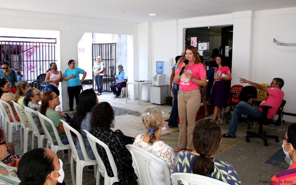 Outubro Rosa: Câmara de Natal encerra semana de mutirão de mamografias