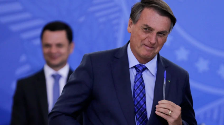 Bolsonaro autoriza nomeação de policiais rodoviários federais