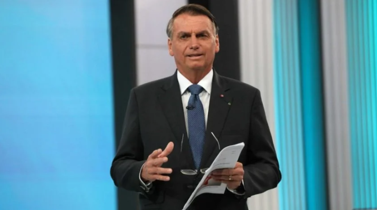Bolsonaro diz que aceitará resultado: “Não há menor dúvida. Quem tiver mais votos leva”