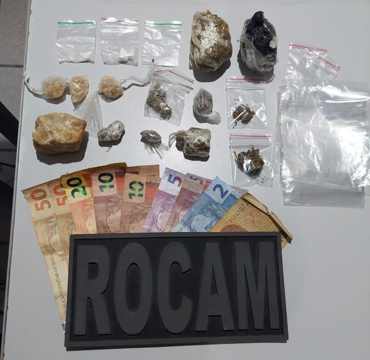 ROCAM prende homem com drogas e dinheiro fracionado na Av. Mor Gouveia em Natal
