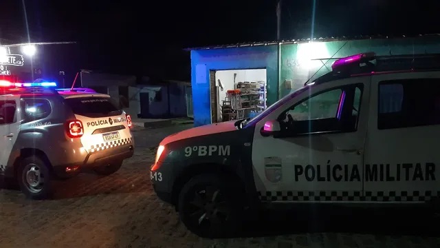 Comerciante é morto a tiros em Felipe Camarão