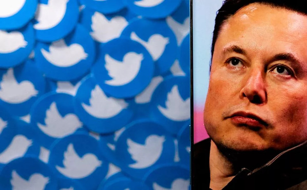 Elon Musk volta atrás e decide comprar o Twitter, dizem jornais americanos