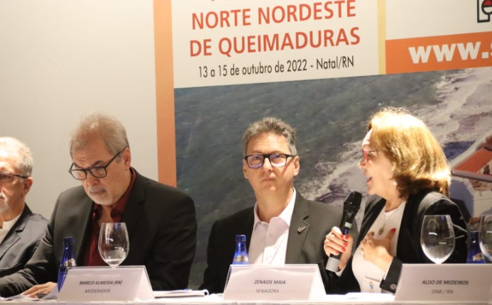 Zenaide Maia prestigia I Congresso Norte Nordeste de Queimaduras em Natal (RN)