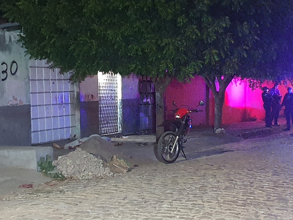 Motociclista é executado a tiros no Santa Delmira