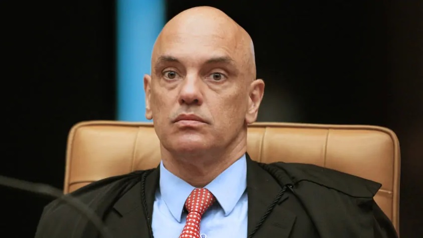 Alexandre de Moraes afirma que resultado das urnas é incontestável e condena manifestações golpistas