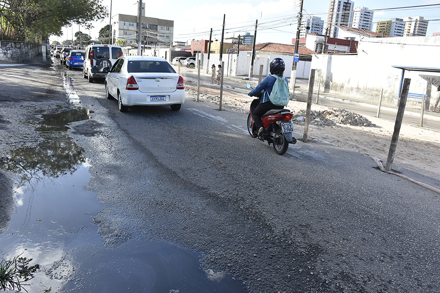 Obra de drenagem na zona Sul de Natal não tem previsão de retomada