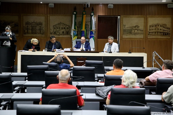 Vereadores definem cronograma para votação de orçamento geral