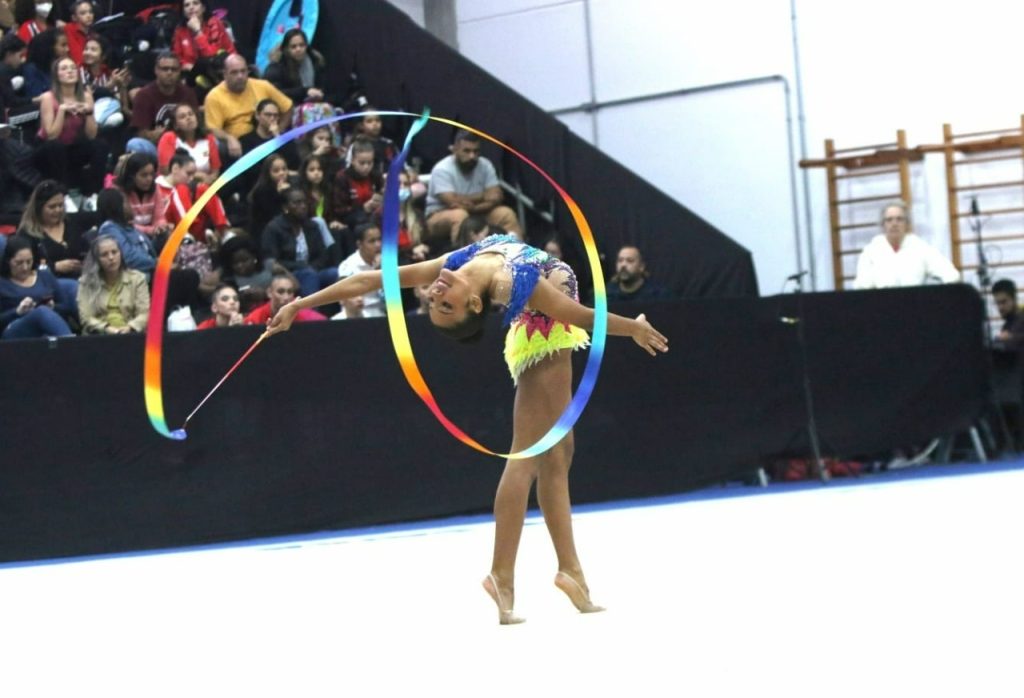 Atleta potiguar representa a Seleção Brasileira no Campeonato Sul-Americano de Ginástica Rítmica