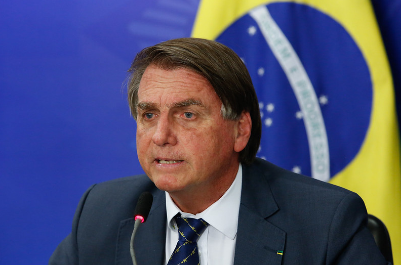Bolsonaro nomeia dois novos membros para Comissão de Ética Pública