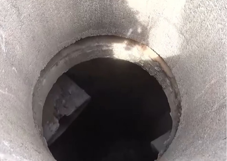 Deficiente visual cai em buraco em rua de Natal