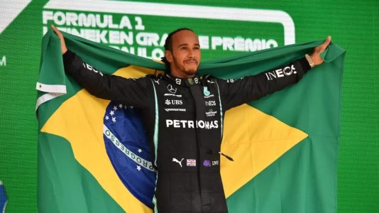 Lewis Hamilton irá a Brasília para receber título de cidadão honorário