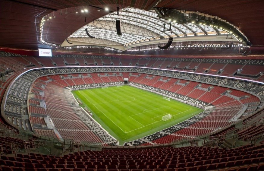 Conheça o estádio que sediou o jogo de abertura da Copa, que é climatizado e custou mais de R$ 3 bi