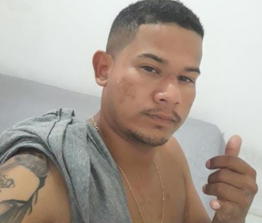 Jovem de 21 anos, baleado no Ouro Negro morre no Hospital Tarcísio Maia