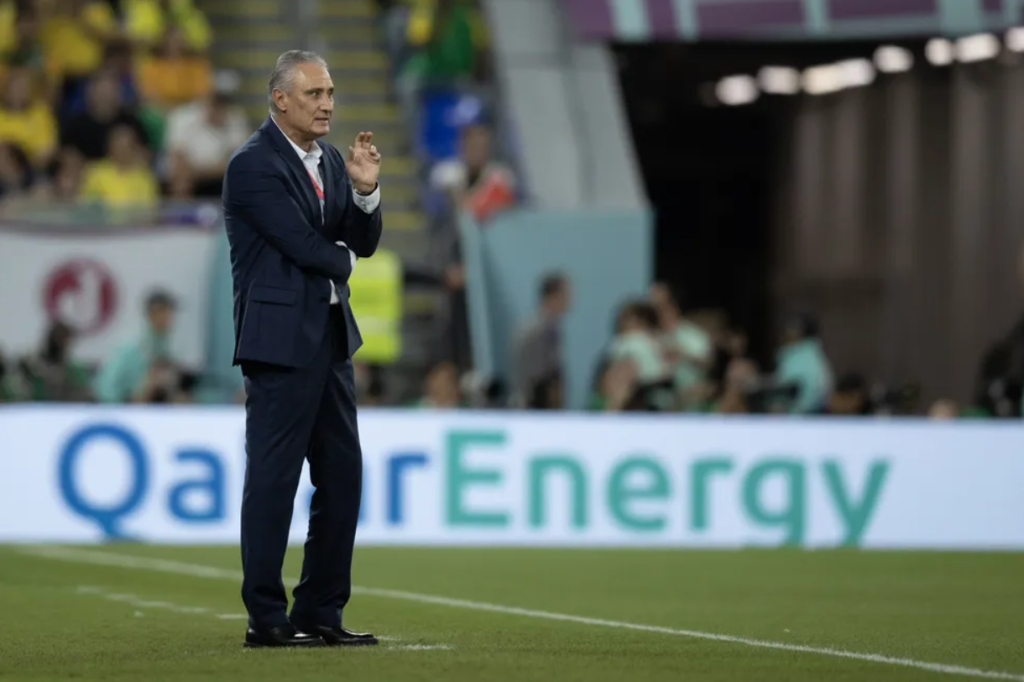 Tite usa 73% do elenco e vai rodar Seleção com cenário ideal para última rodada