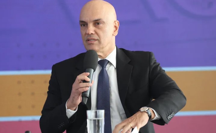 Judiciário Moraes determina que PF ouça Marcos Cintra em 48 horas sobre questionamentos a respeito das urnas