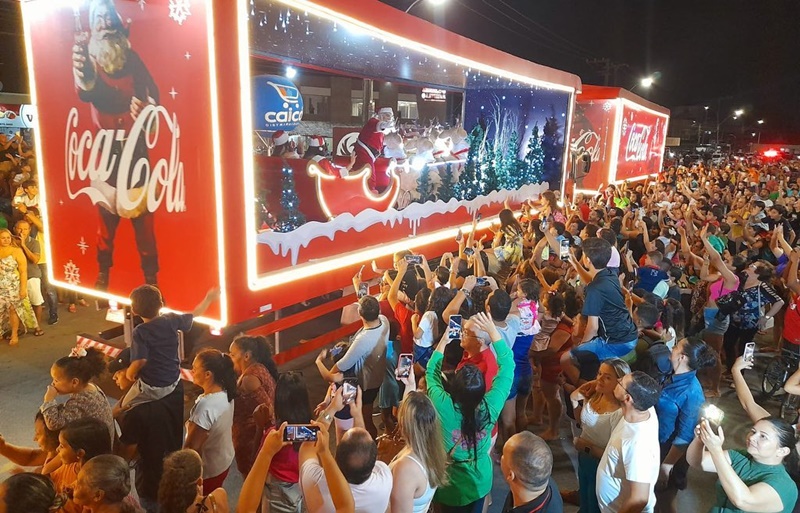 Caravana da Coca-Cola passa por Parnamirim-RN e antecipa magia do Natal