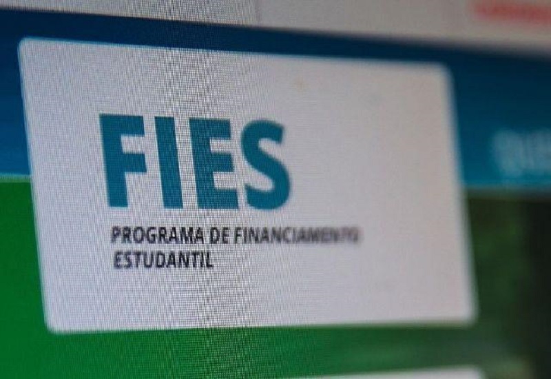 Estudantes têm até esta quinta-feira (29) para renegociar dívidas do Fies