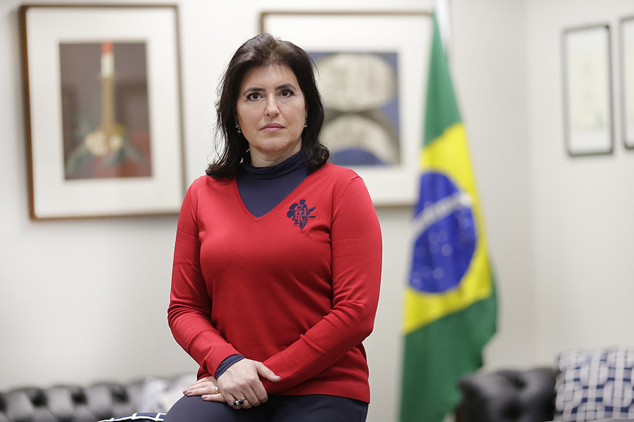 Simone Tebet aceita convite de Lula para ser ministra do Planejamento