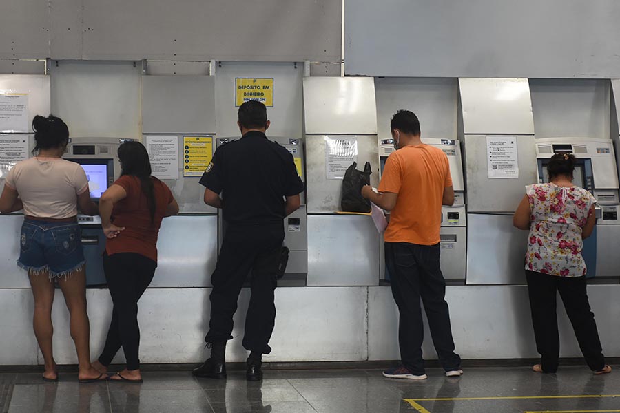 Bancos não abrirão nos dias 24, 25, 30 e 31 de dezembro e em 1º de janeiro
