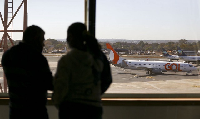 Greve dos aeronautas atrasa voos em Brasília, Porto Alegre e Fortaleza