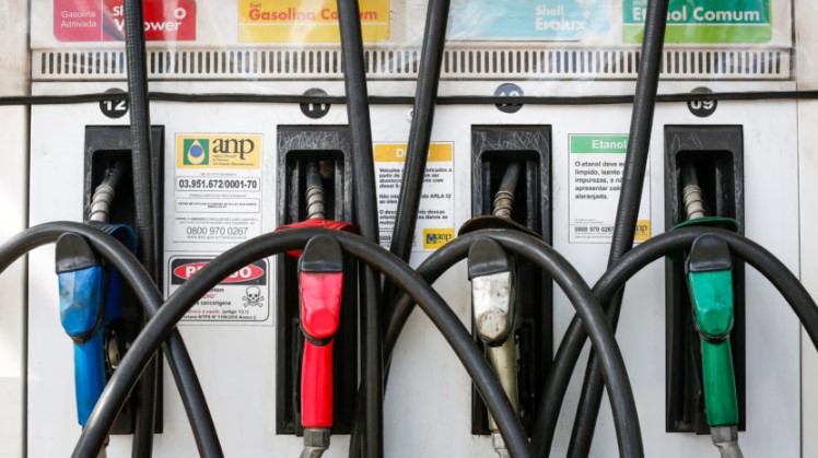 STF aprova acordo de Estados e União sobre ICMS dos Combustíveis; Entenda