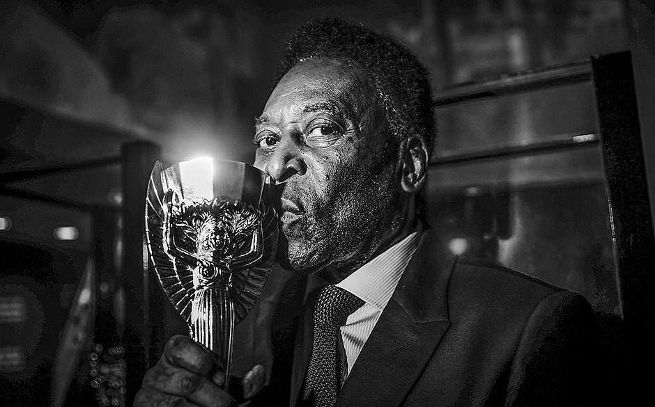 Rei do Futebol, Pelé morre aos 82 anos em São Paulo