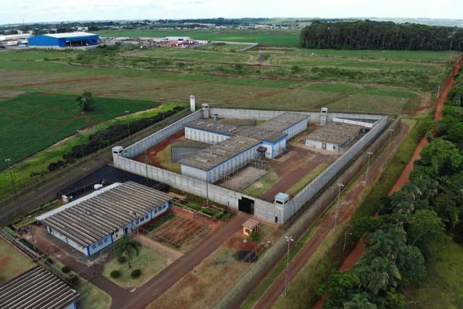 NO PARANÁ: Preso foge de penitenciária de segurança máxima um dia após inauguração