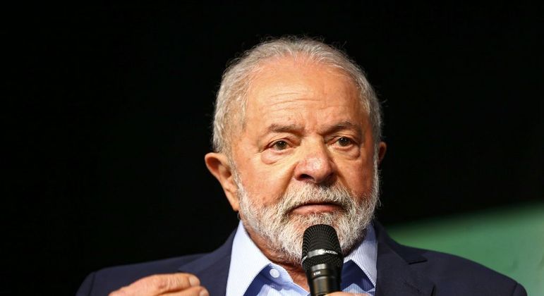 Lula terá quase 10 mil cargos comissionados para distribuir