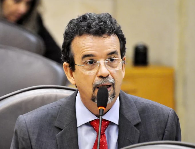 Após o TRE-RN se manifestar pela desaprovação das contas da campanha, Mineiro afirma que usou recursos do fundo eleitoral dentro da legalidade