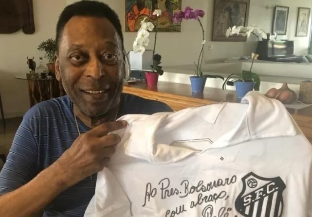 Bolsonaro decreta luto oficial de 3 dias em todo o Brasil pela morte de Pelé