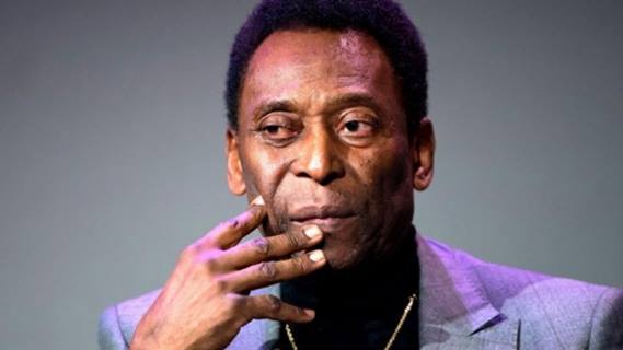Quadro de Pelé piora e médicos dizem que câncer prejudica rins e coração