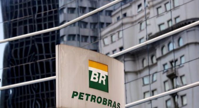Clima de incerteza: ações da Petrobras somam queda de 32,16% desde a eleição de Lula