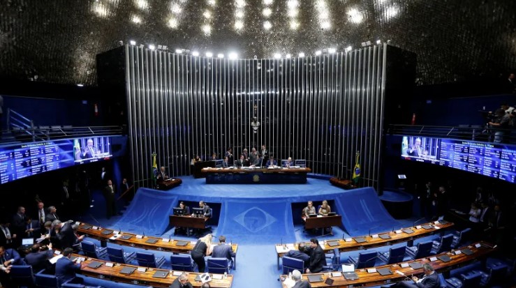 PEC do Estouro tem sinalização positiva de apoio de partidos que somam 54 senadores