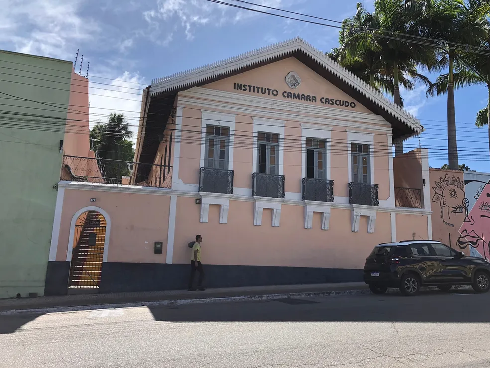 Casa onde morou Câmara Cascudo tem visitas gratuitas até sexta (30) em comemoração ao aniversário do folclorista potiguar