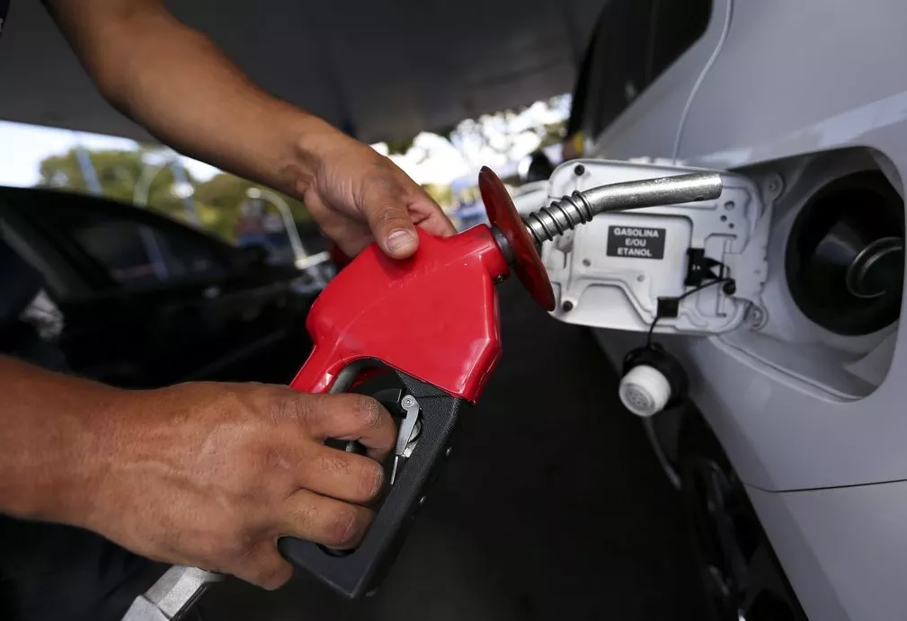 14 postos de gasolina em Natal são multados por abuso nos preços dos combustíveis