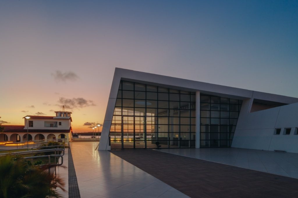 Casa da Ribeira não é notificada oficialmente pelo Governo sobre a situação do projeto Rampa